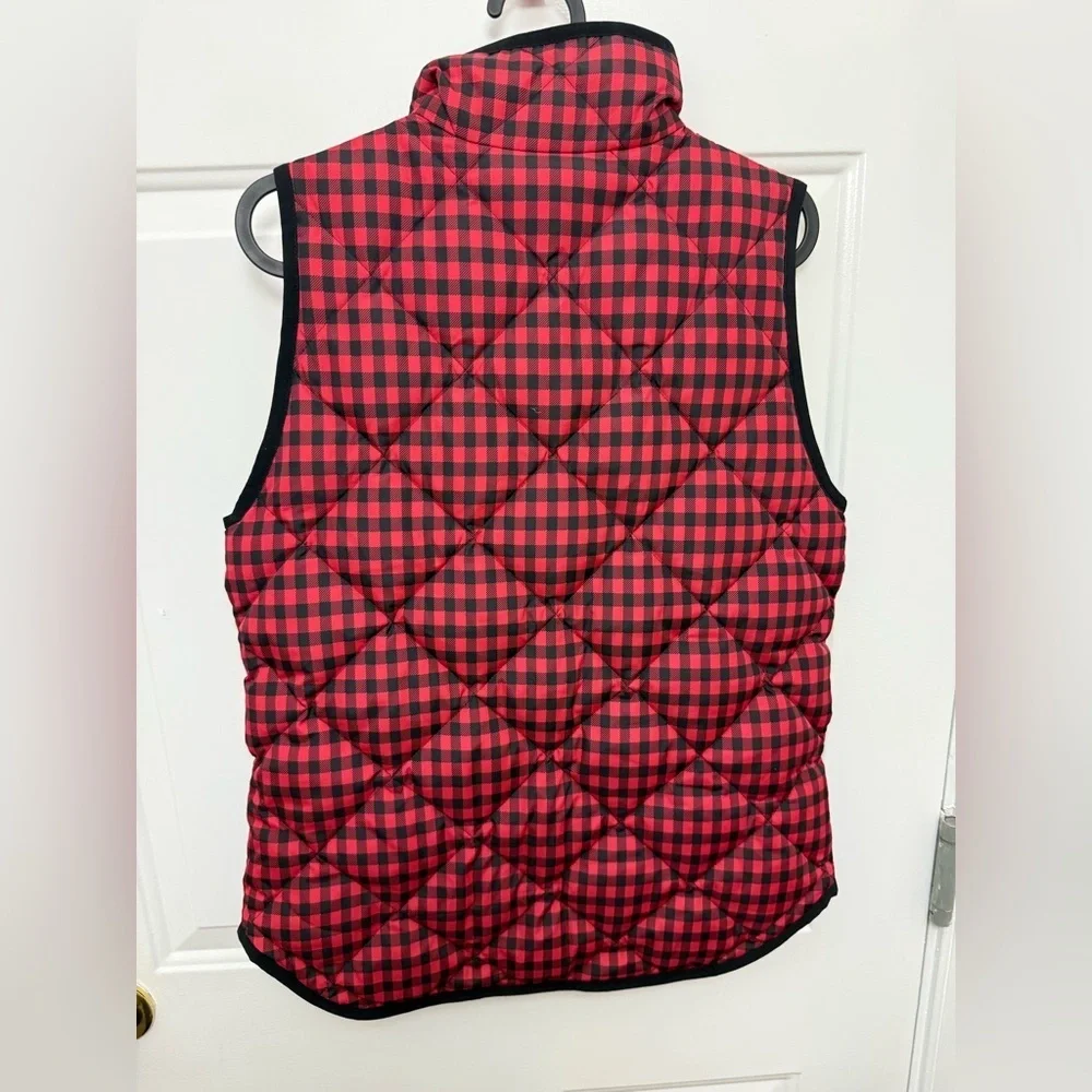 J.Crew Womens Buffalo Check Down Puffer Vest Size XS Red/Black Full-Zip